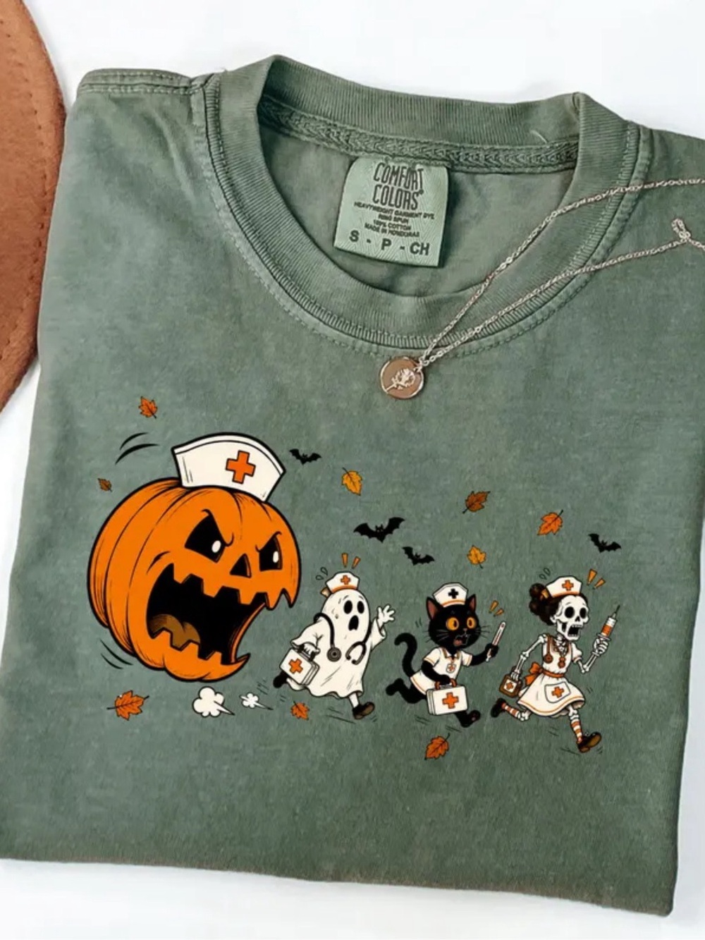 Comfort Colors Halloween Graphic Tee in Moss Green Like New